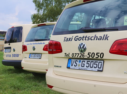 Taxi Bad Dürrheim Krankenfahrten, Dialysefahrten, Flughafentransfer, Rechnungsfahrten, Großraumtaxi